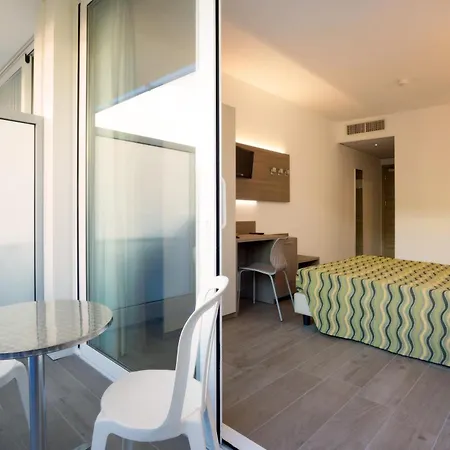 Montreal Otel Bibione