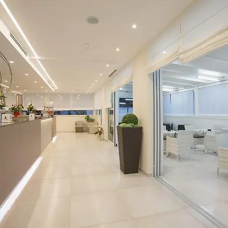 Montreal Otel