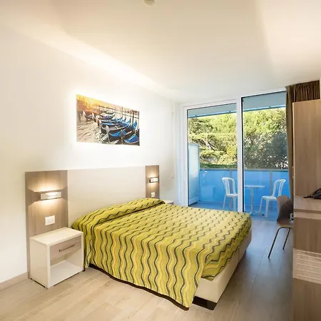Montreal Otel Bibione
