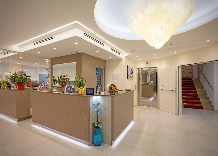 Montreal 3* ביביונה