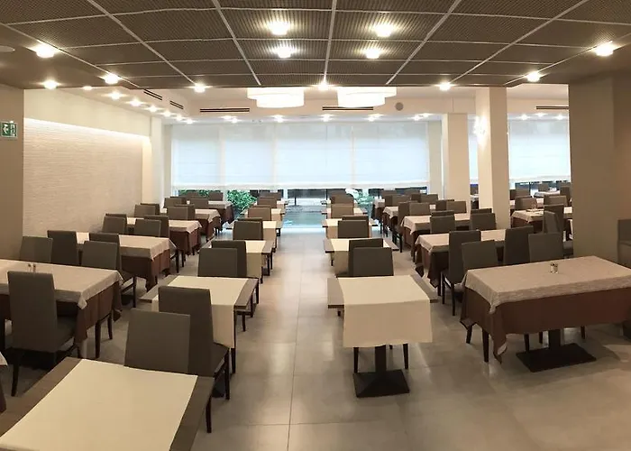 Montreal Бибионе