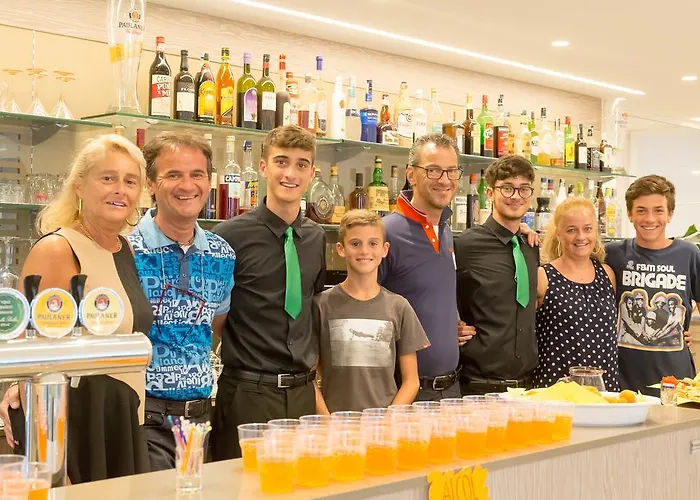 Montreal 3* Бибионе