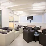 Отель Montreal 3*