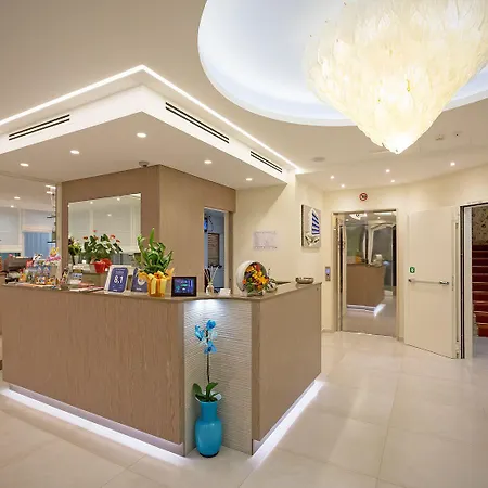 Montreal 3* ビビオーネ