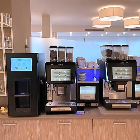 Montreal Otel Bibione