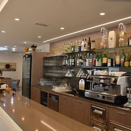 Montreal 酒店 3*