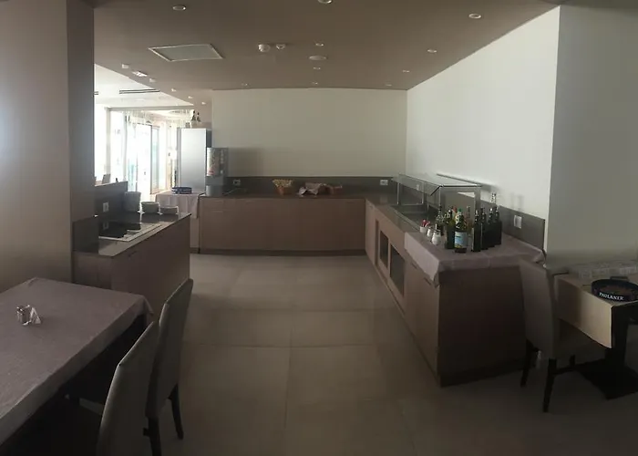 Szálloda Montreal 3*